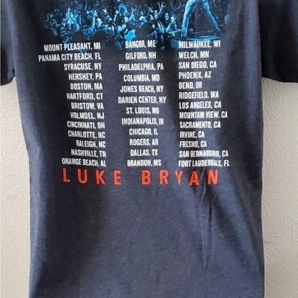 Luke Bryan Proud 2 Be Right Here Tour Concert T-shirt 2-Sided  Next level size M - Picture 3 of 3